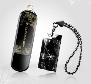 silicon power diamond flake usb flash drives.jpg